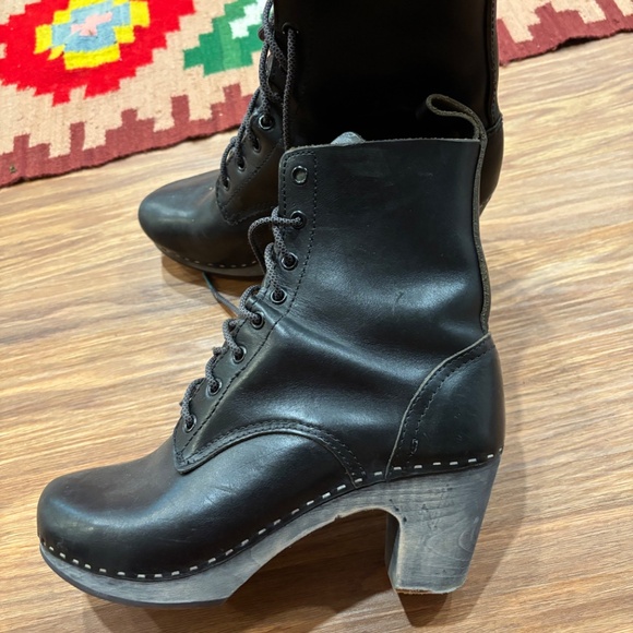 hasbeen clog boot - Picture 3 of 4